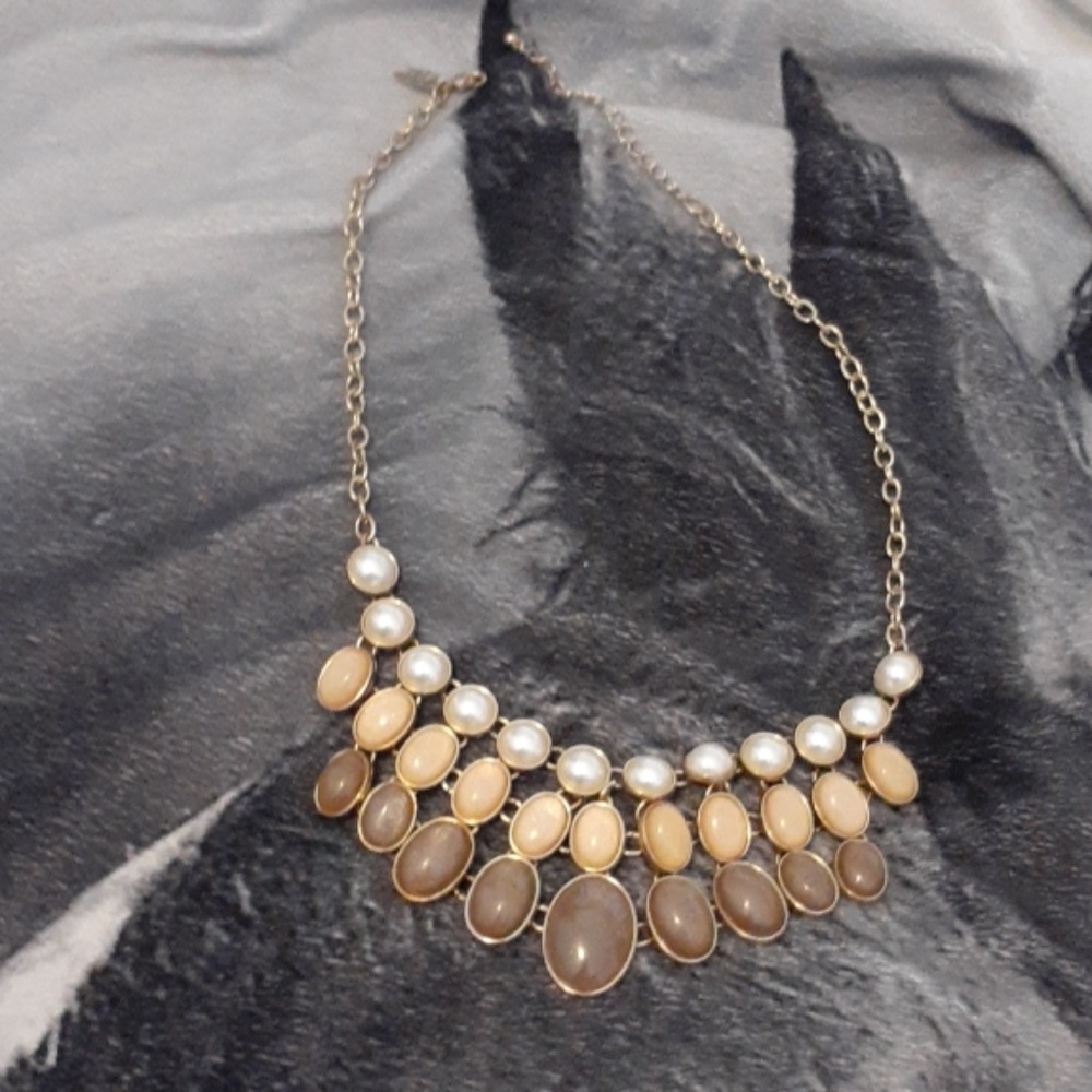 New York & company necklace